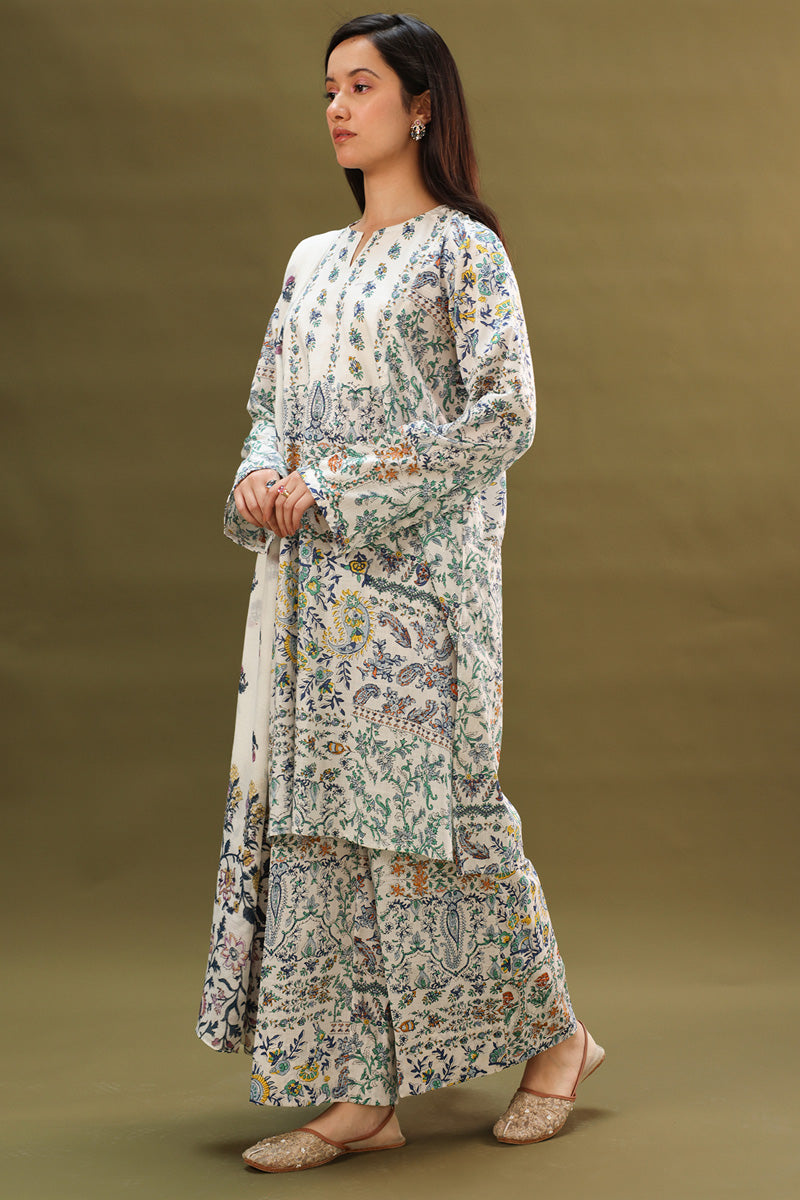 Pearl Raani Khussa