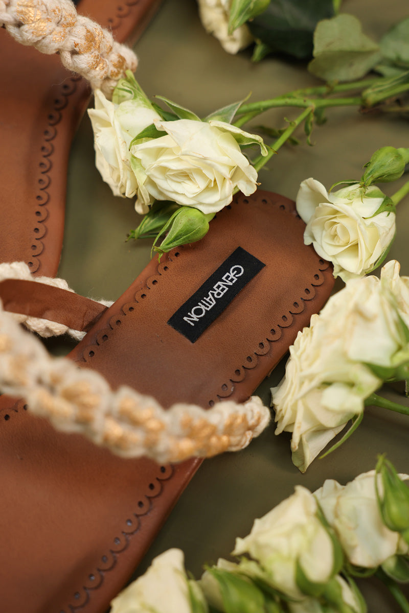 Desert Knot Slides