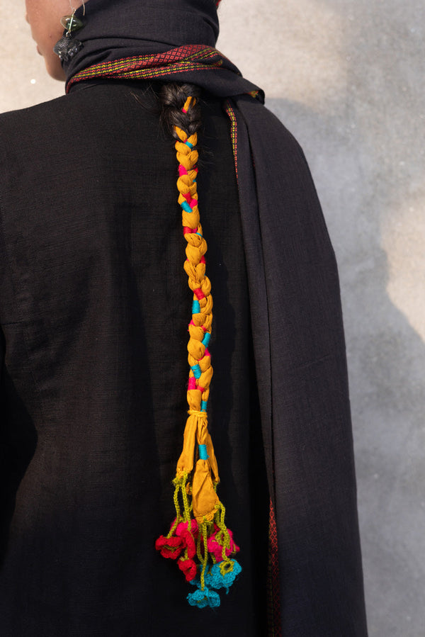 Rang Dhaga Crochet Paranda