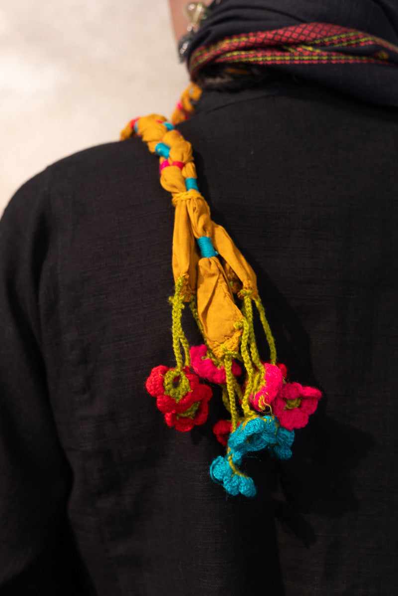 Rang Dhaga Crochet Paranda