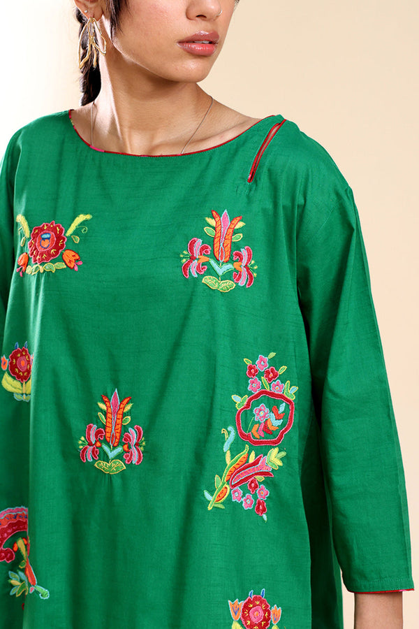 Hand-Embroidered Melange Set