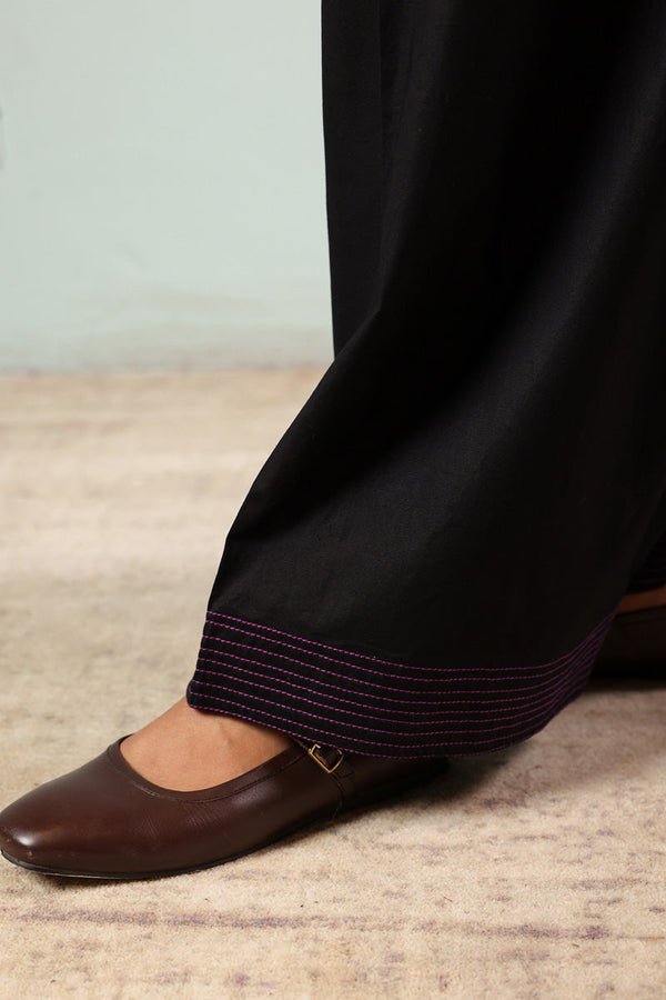 Hand-Crafted Sainchi Set