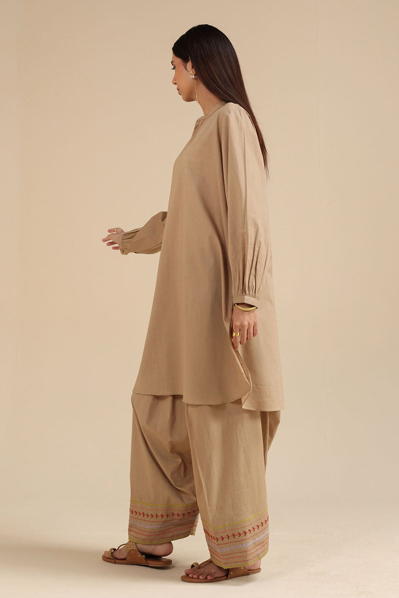 Hand-Embroidered Reverie Set