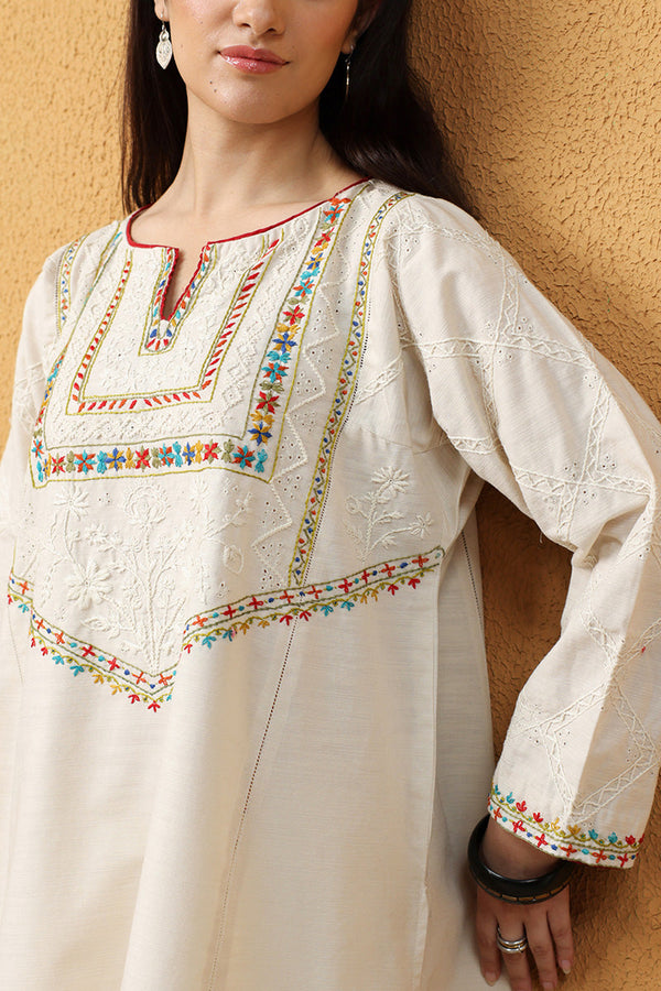 Hand-Embroidered Hues Set