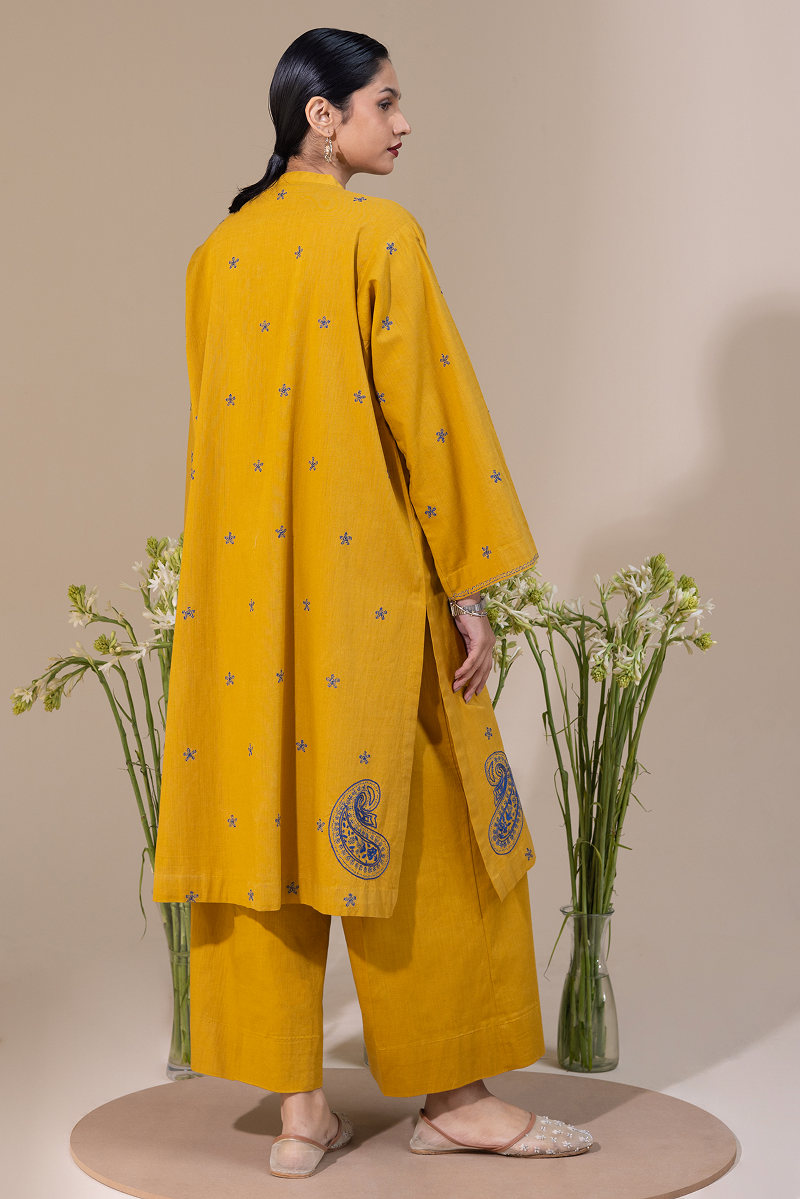 N K R Embroidered Set