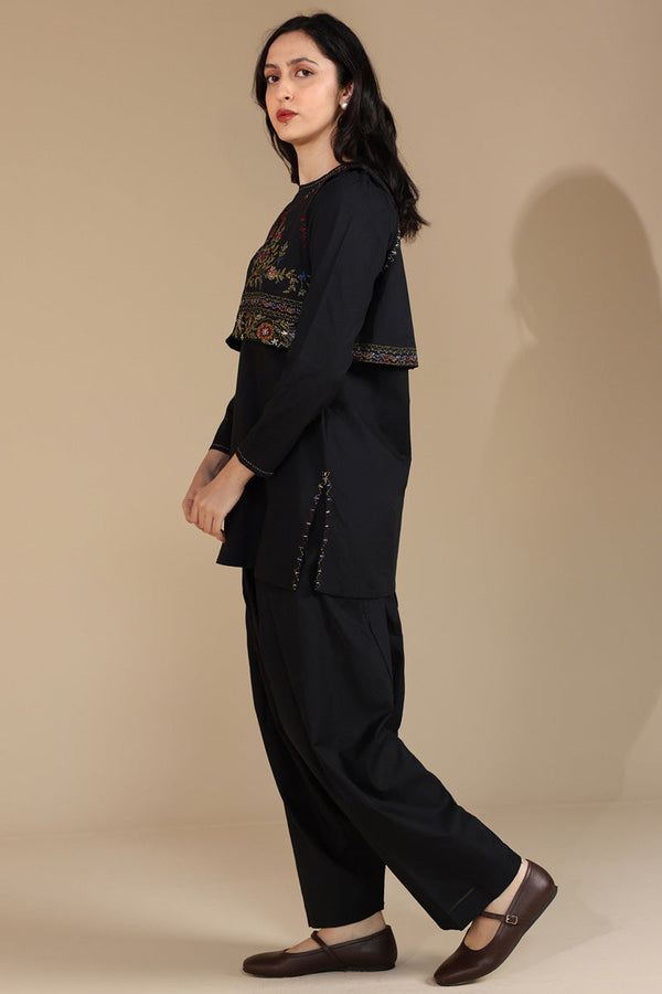 Hand-Embroidered 3-Piece Koti Set