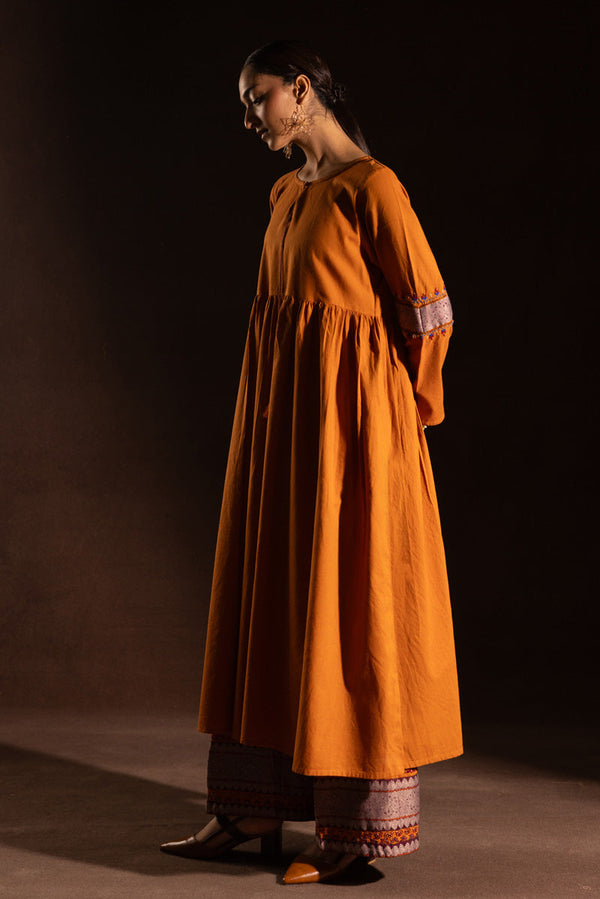 Hand-Crafted Flared Set