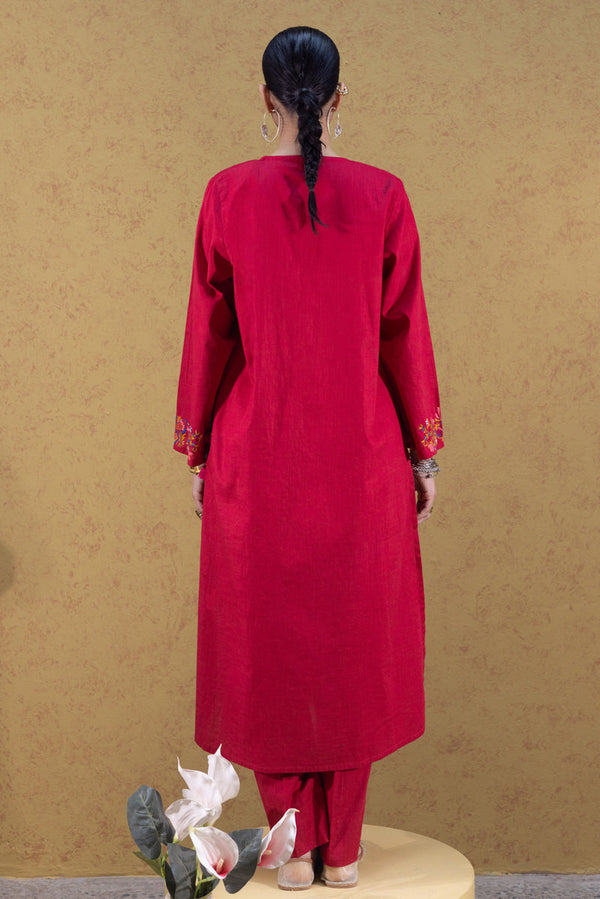 Cottage Chic Embroidered Set