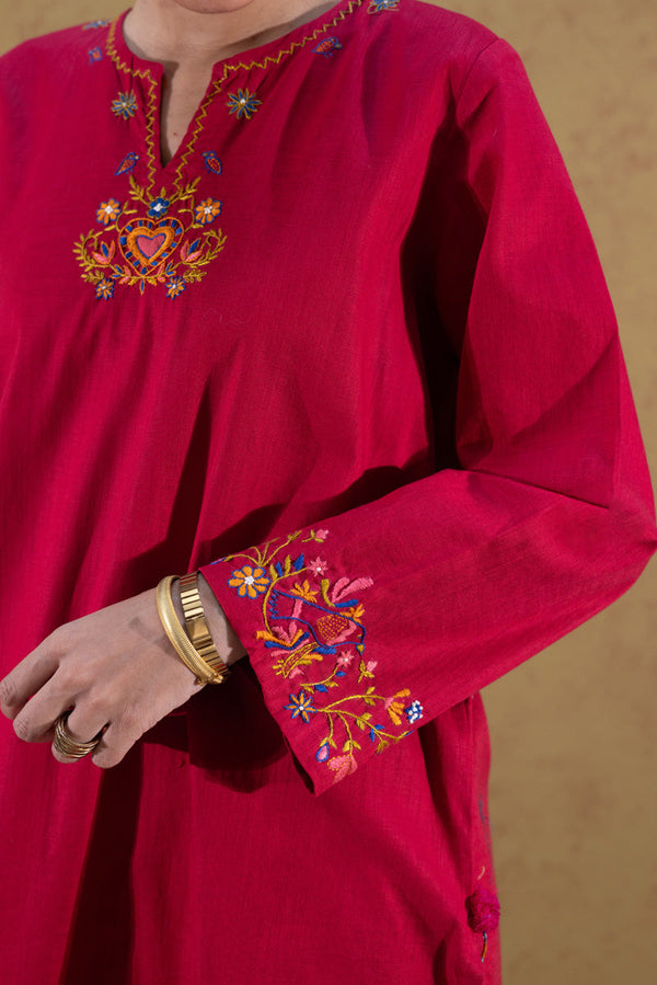 Cottage Chic Embroidered Set