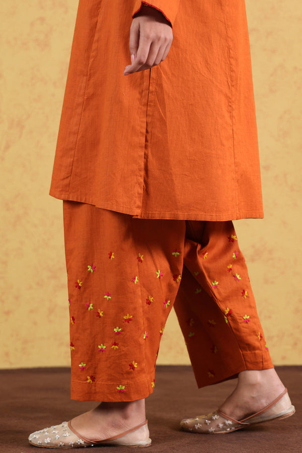 Hand-Crafted Cottage Set