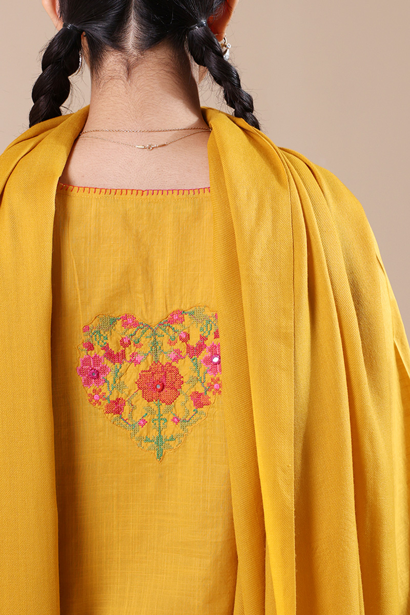 Heart Embroidered Set