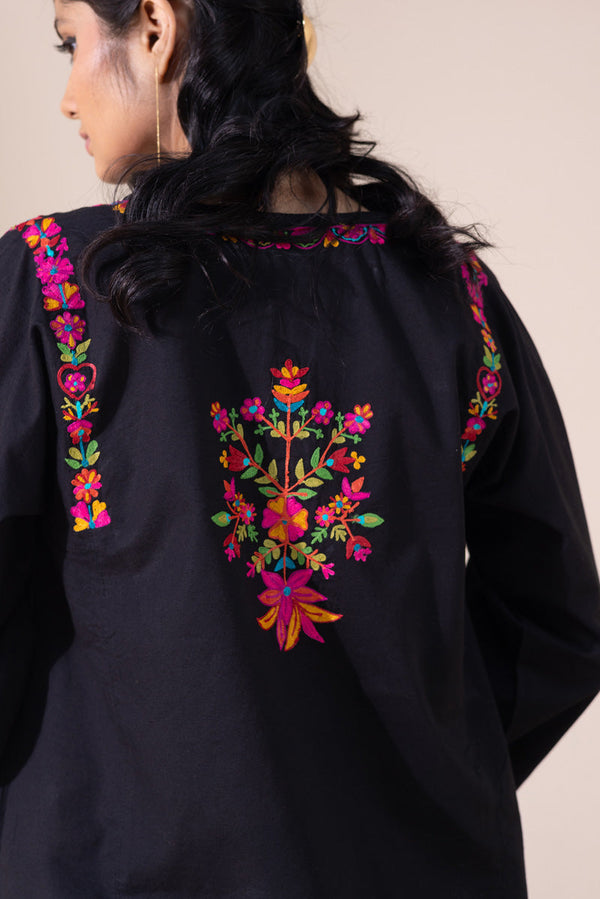 Laari Adda Farshi Set