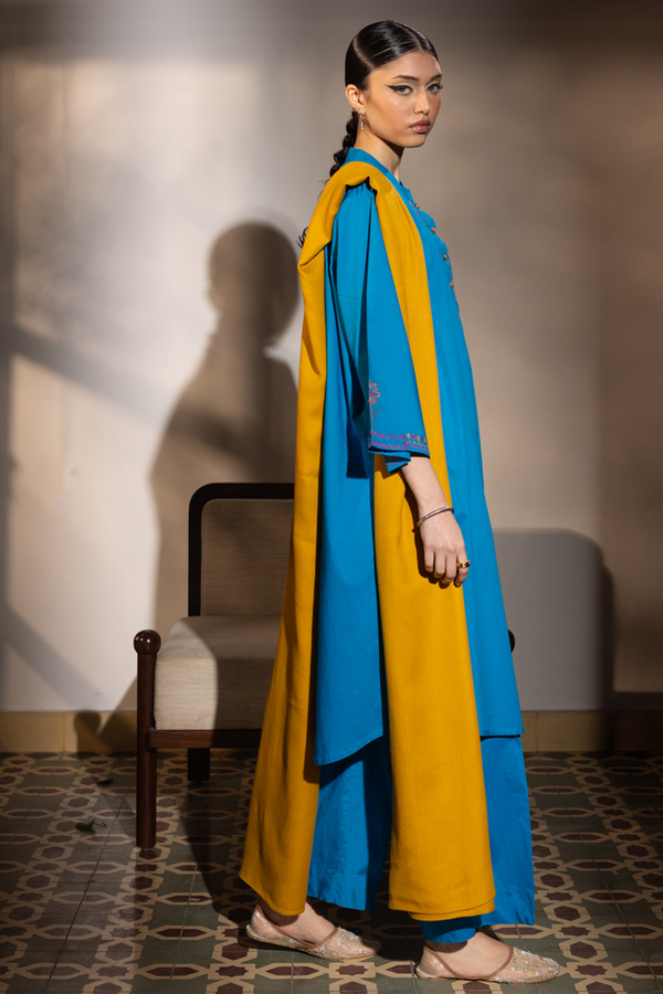 Chitrali Chogha Embroidered Set