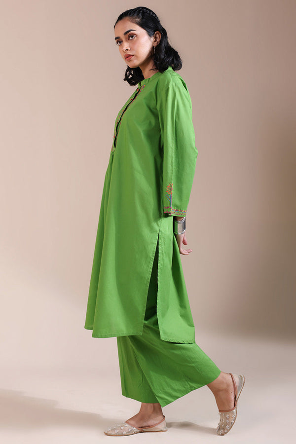 Chitrali Chogha Embroidered Set