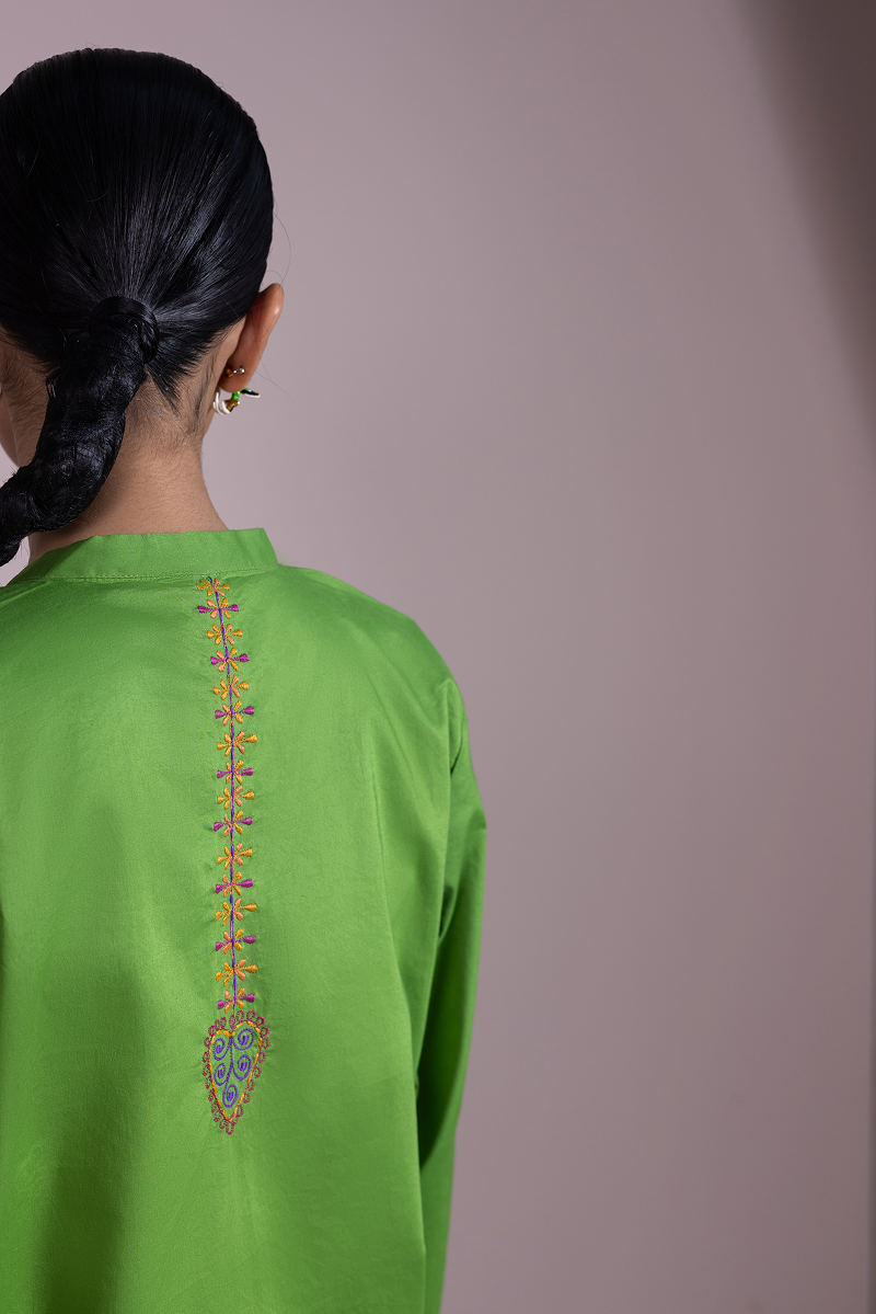 Chitrali Chogha Heart Set