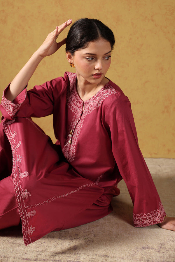 Chitrali Chogha Roshni Set