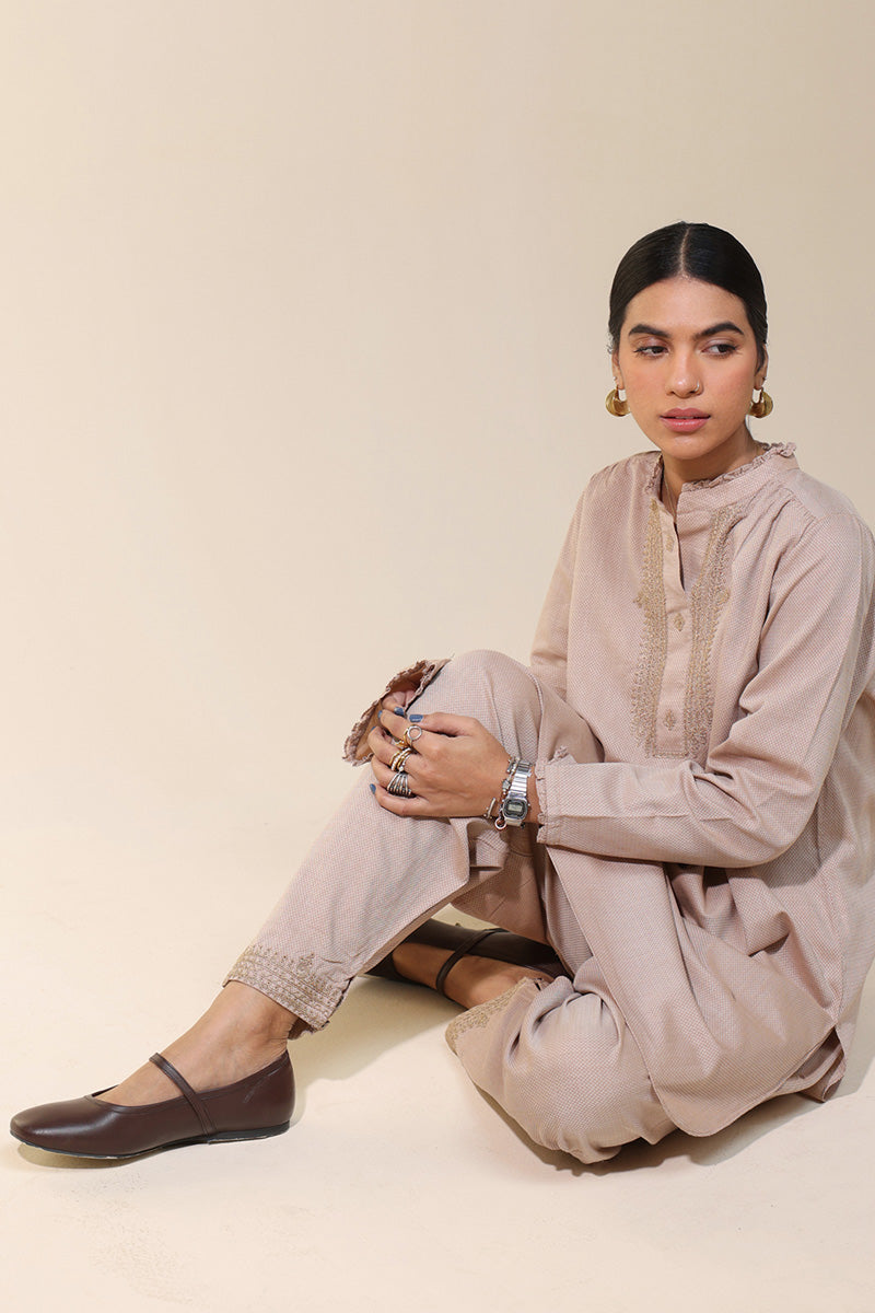 beige
