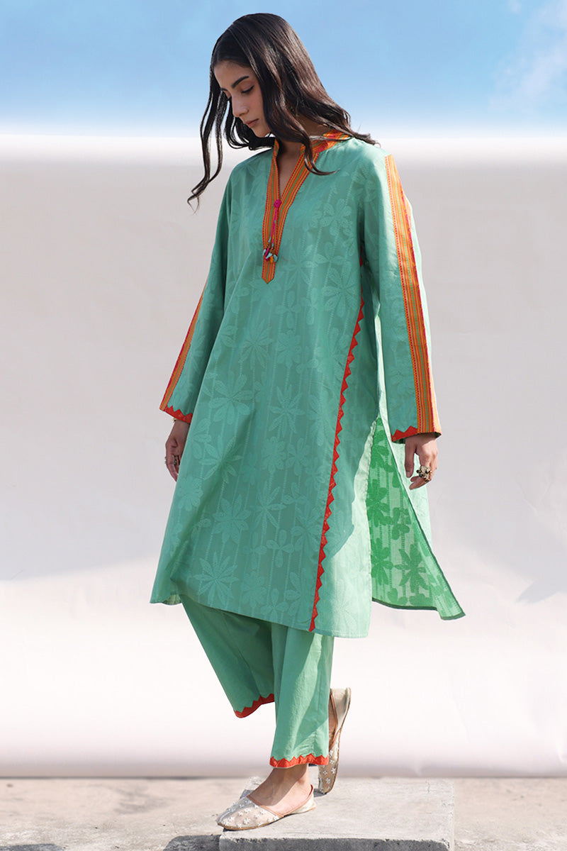 Ethno Weave Tasseled Set