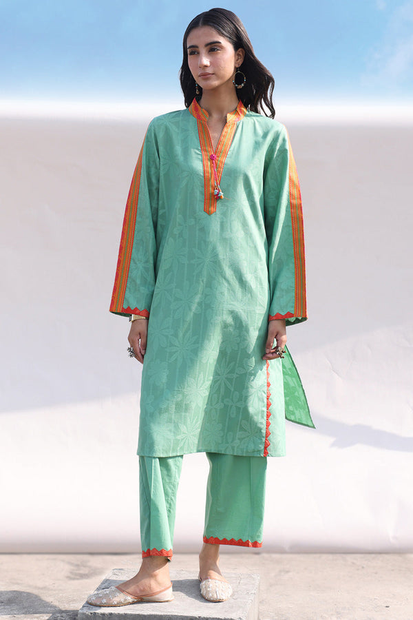 Ethno Weave Tasseled Set