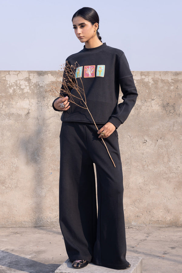 Cloud Thread Tales Sweat Set