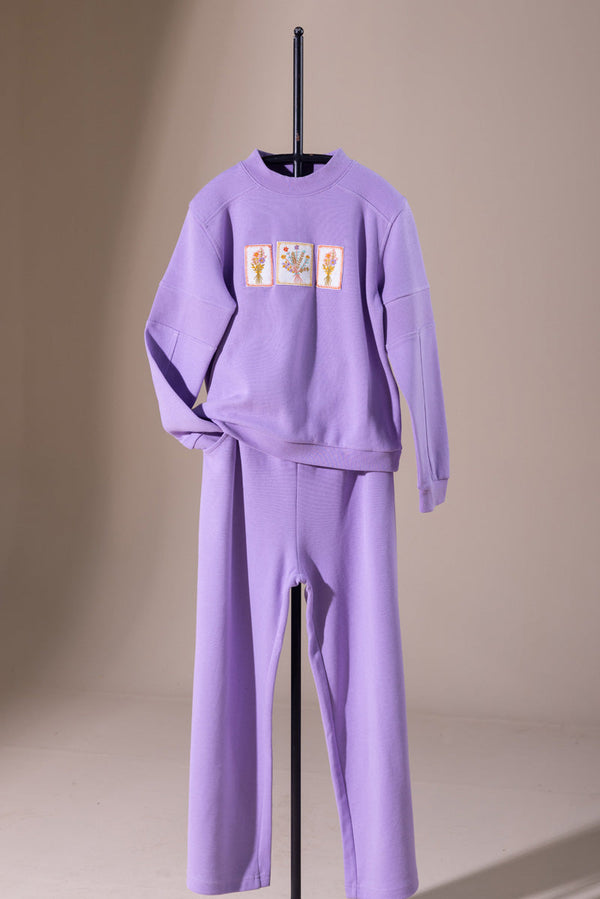 Cloud Thread Tales Sweat Set