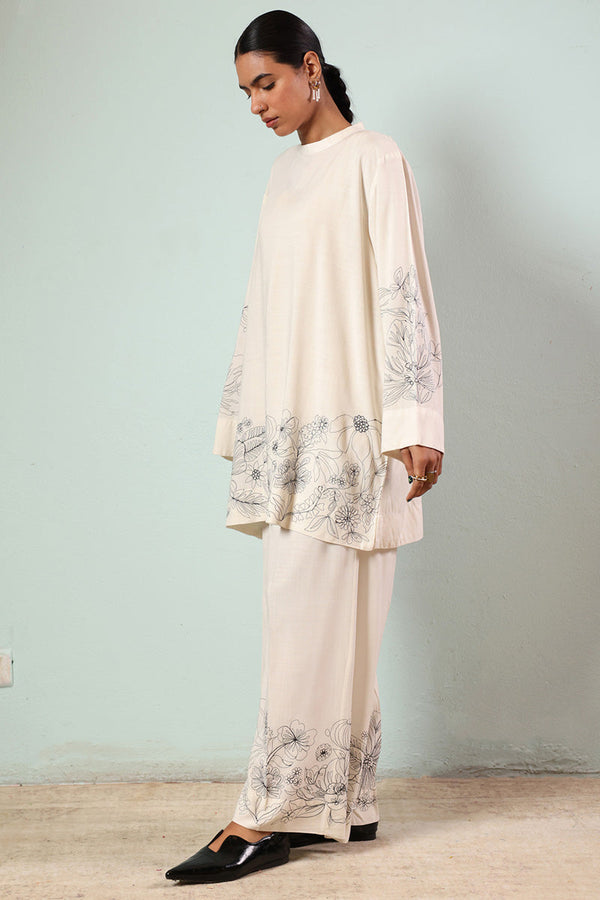 Monochrome Embroidered Edit Set