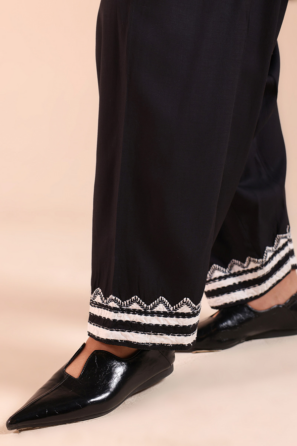 Monochrome Appliqué Edit Set