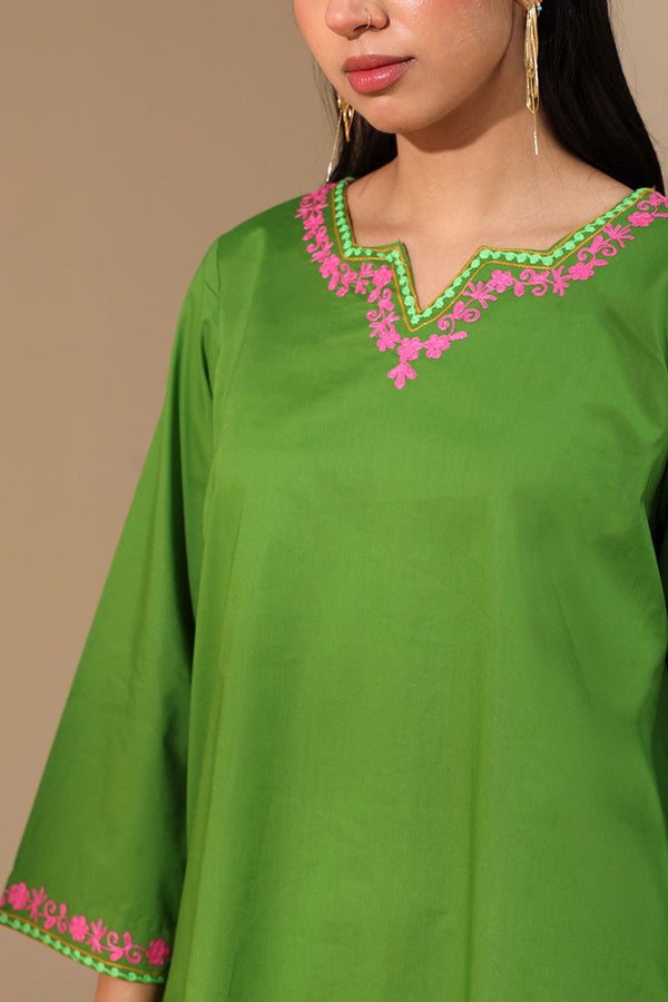 Chitrali Chogha Opulent Set