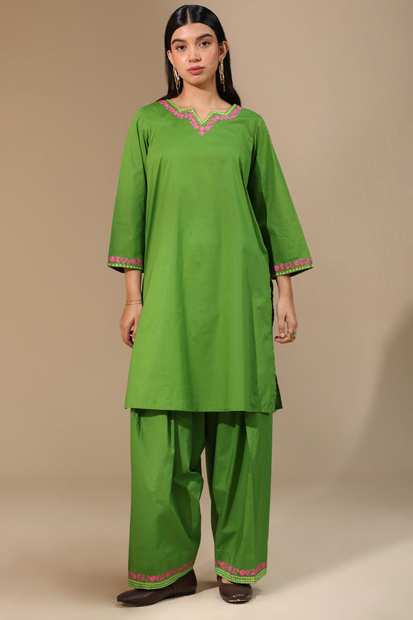 Chitrali Chogha Opulent Set