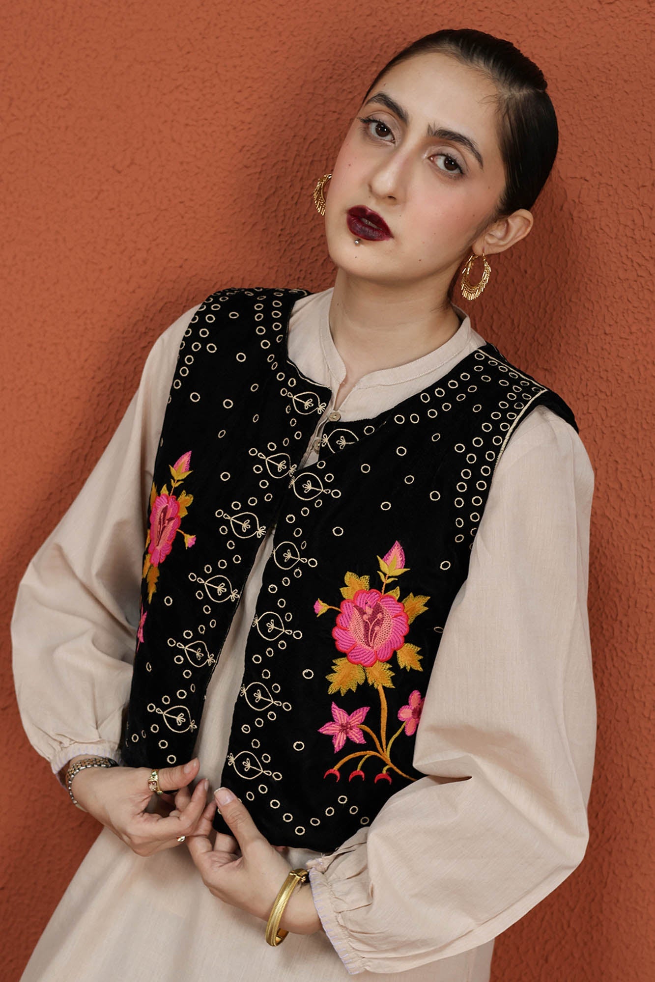 Gulbaan Embroidered Koti
