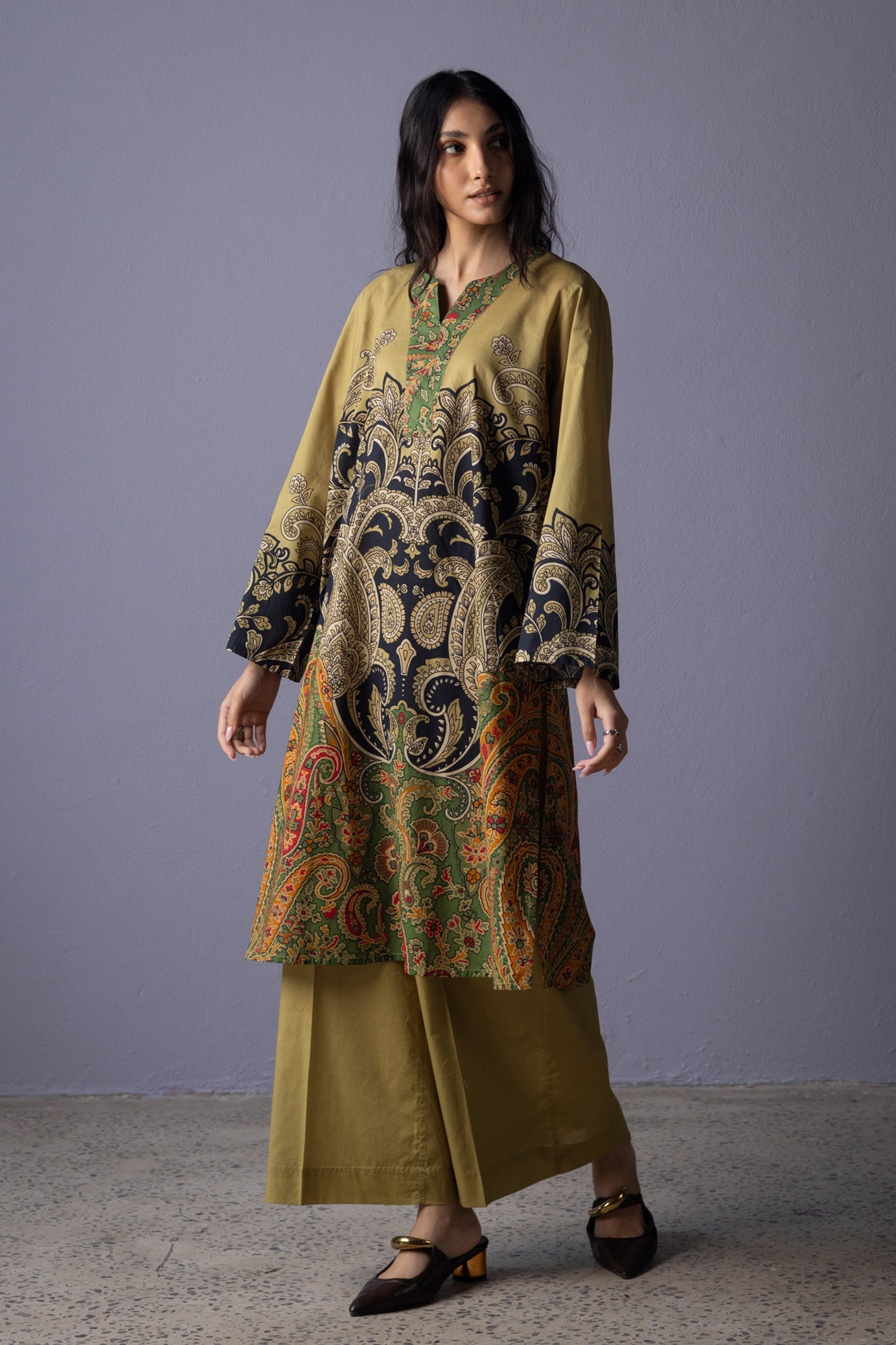 Paisley Printed Set