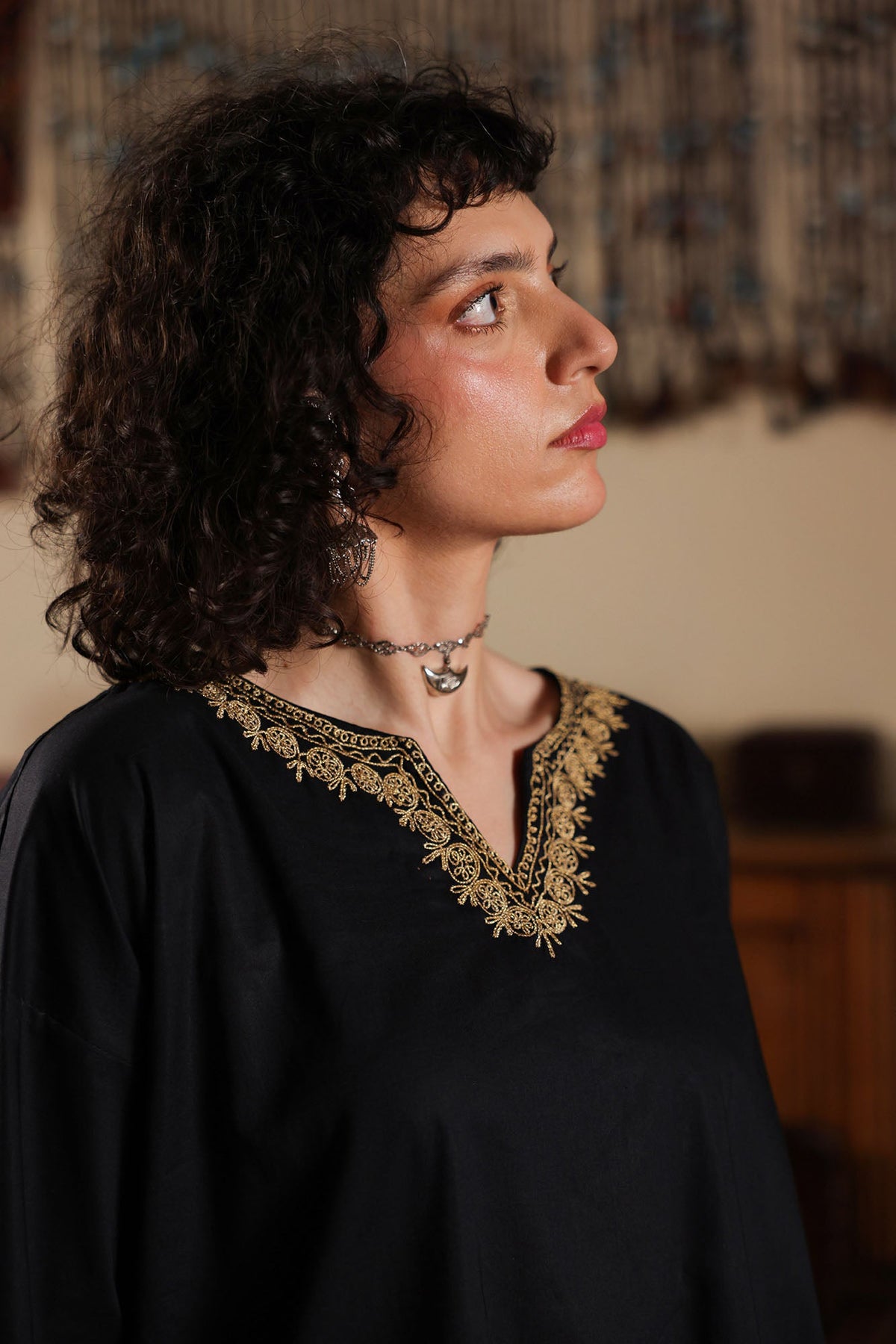 Golden Whisper Farshi Set