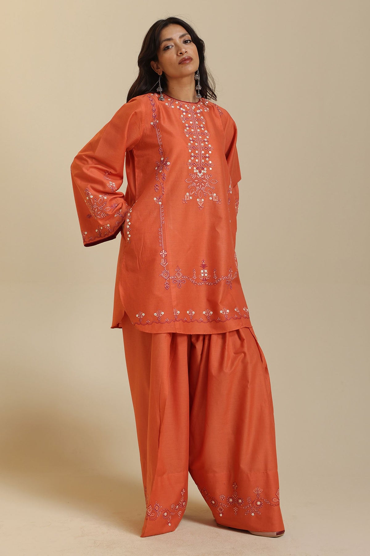 Zar Embroidered Farshi Set