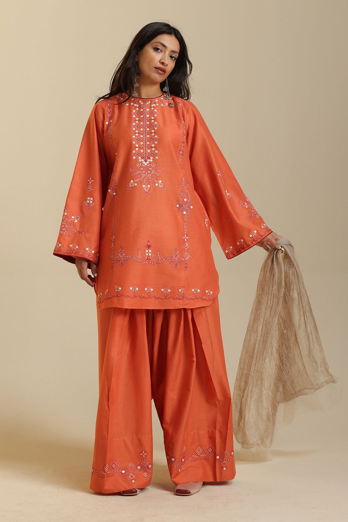Zar Embroidered Farshi Set