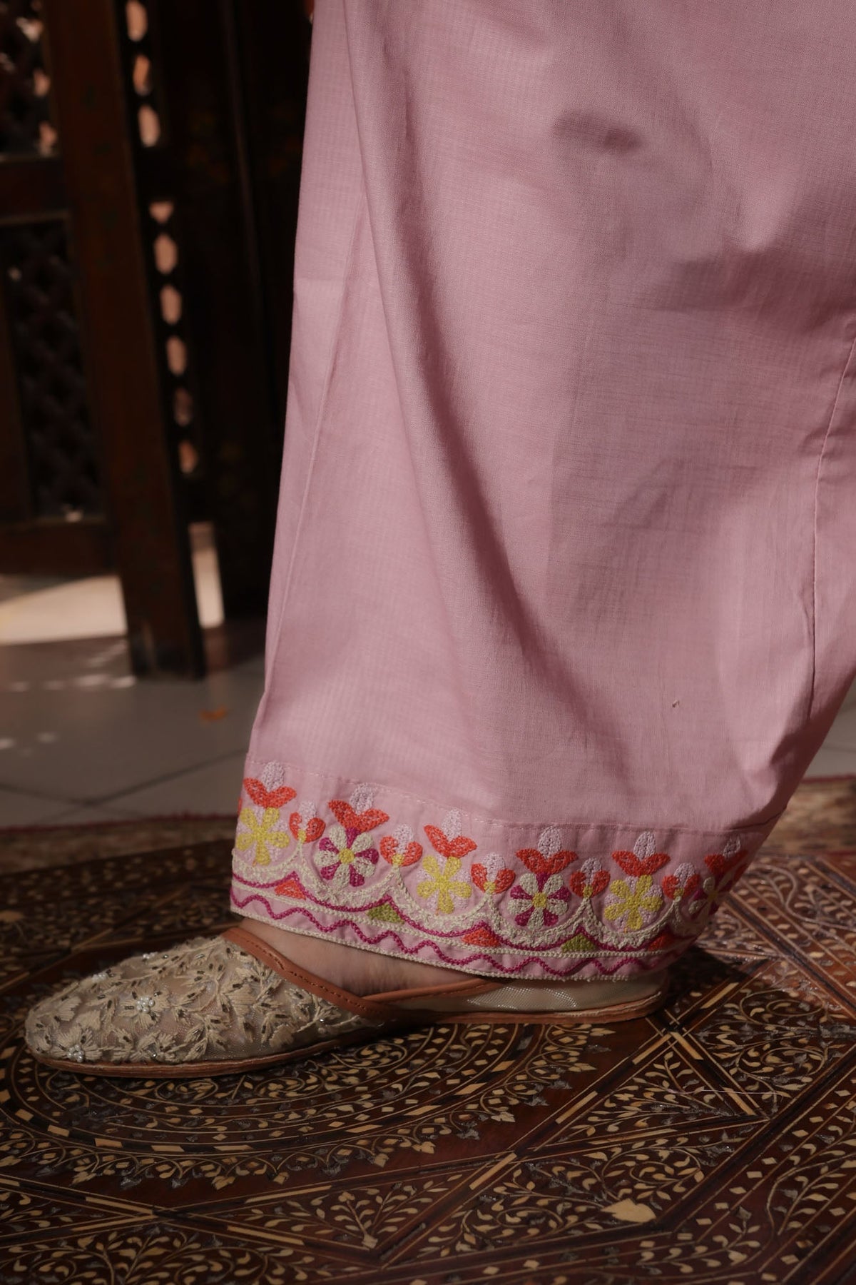 Embroidered Aar Set