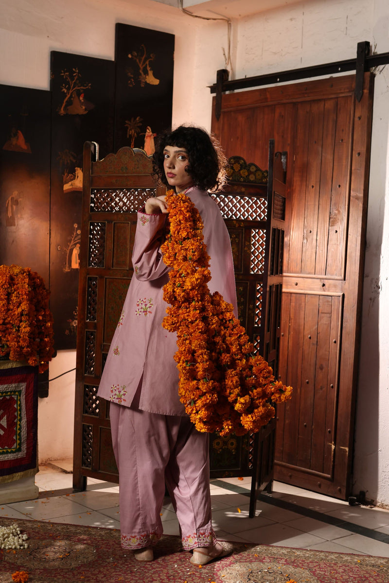 Embroidered Aar Set
