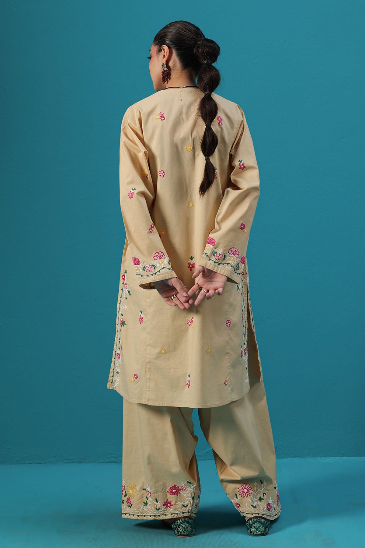 Embroidered Petal Edit Set