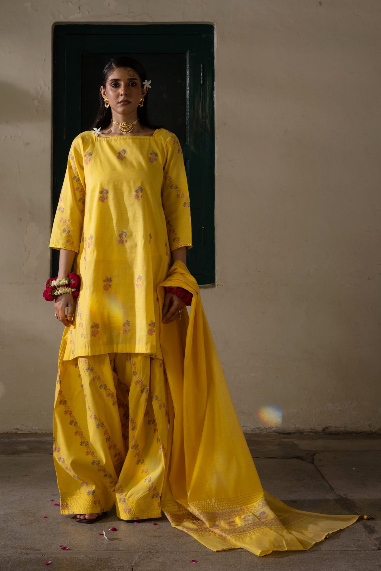 Heritage Weave Ensemble
