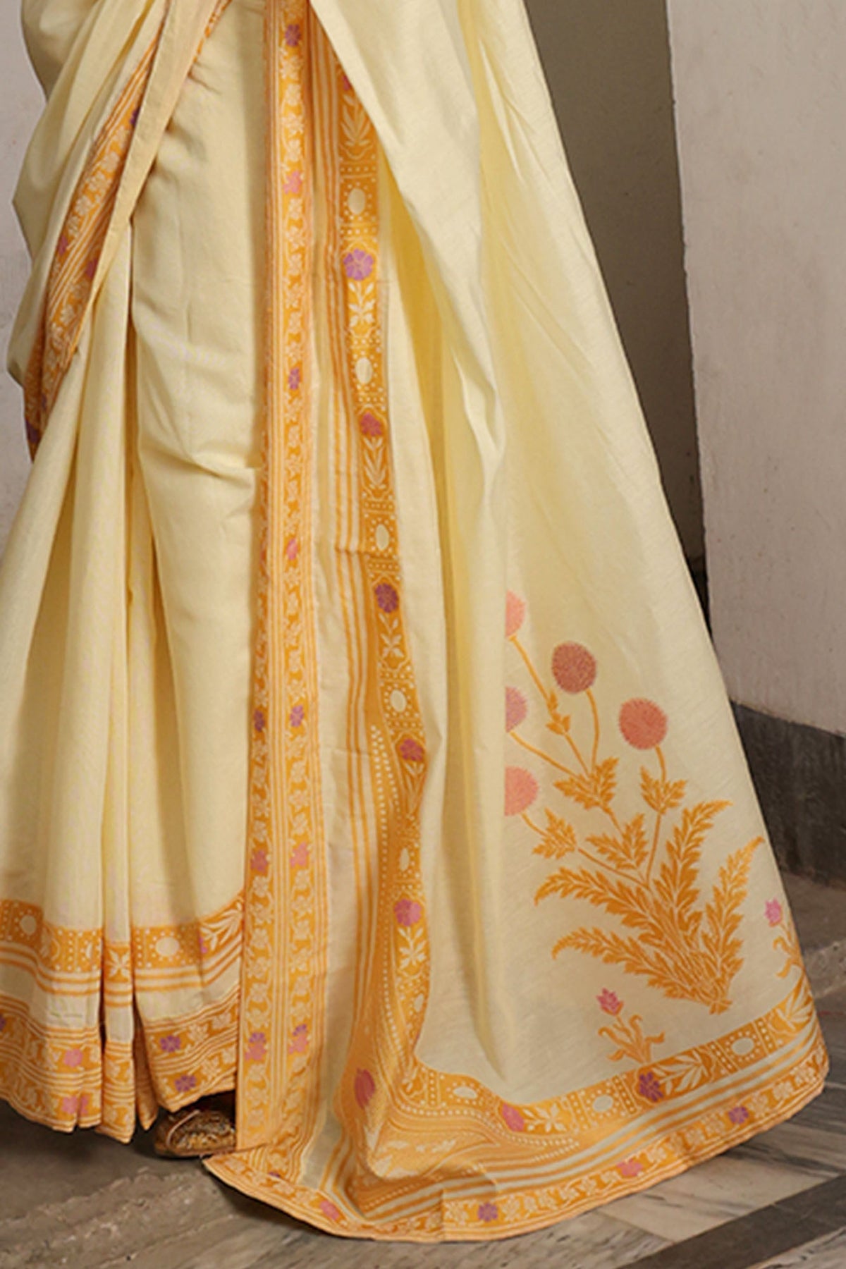 Floral Weave Saree