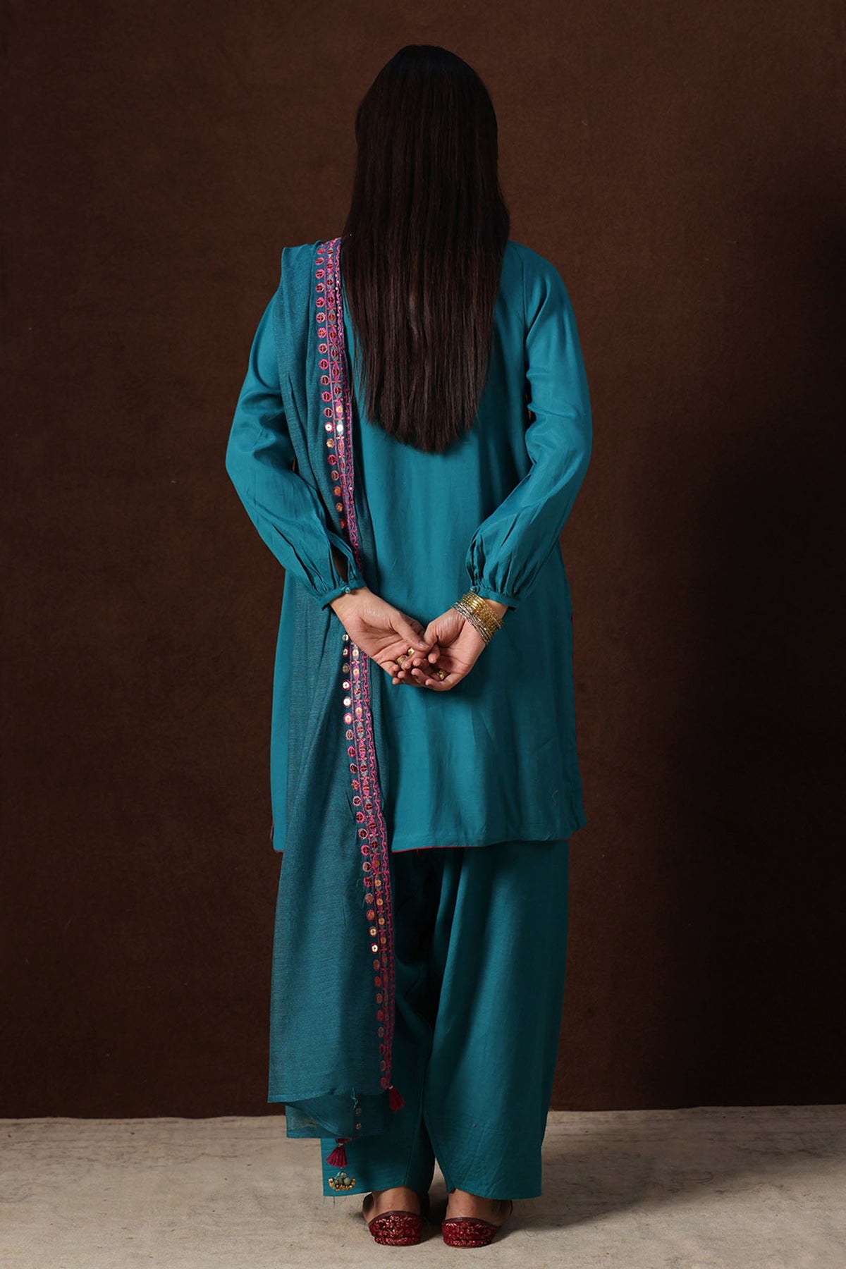 Nooré Embroidered 3-Piece Ensemble