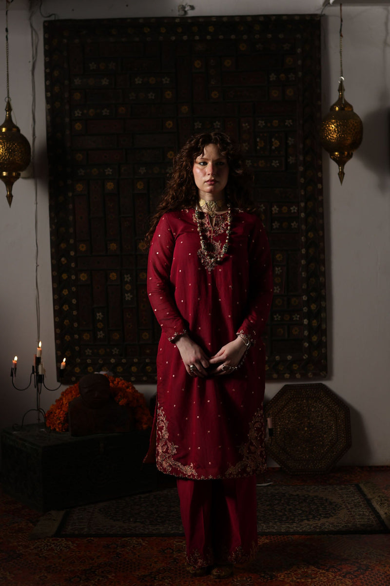 Zareen Embroidered Set