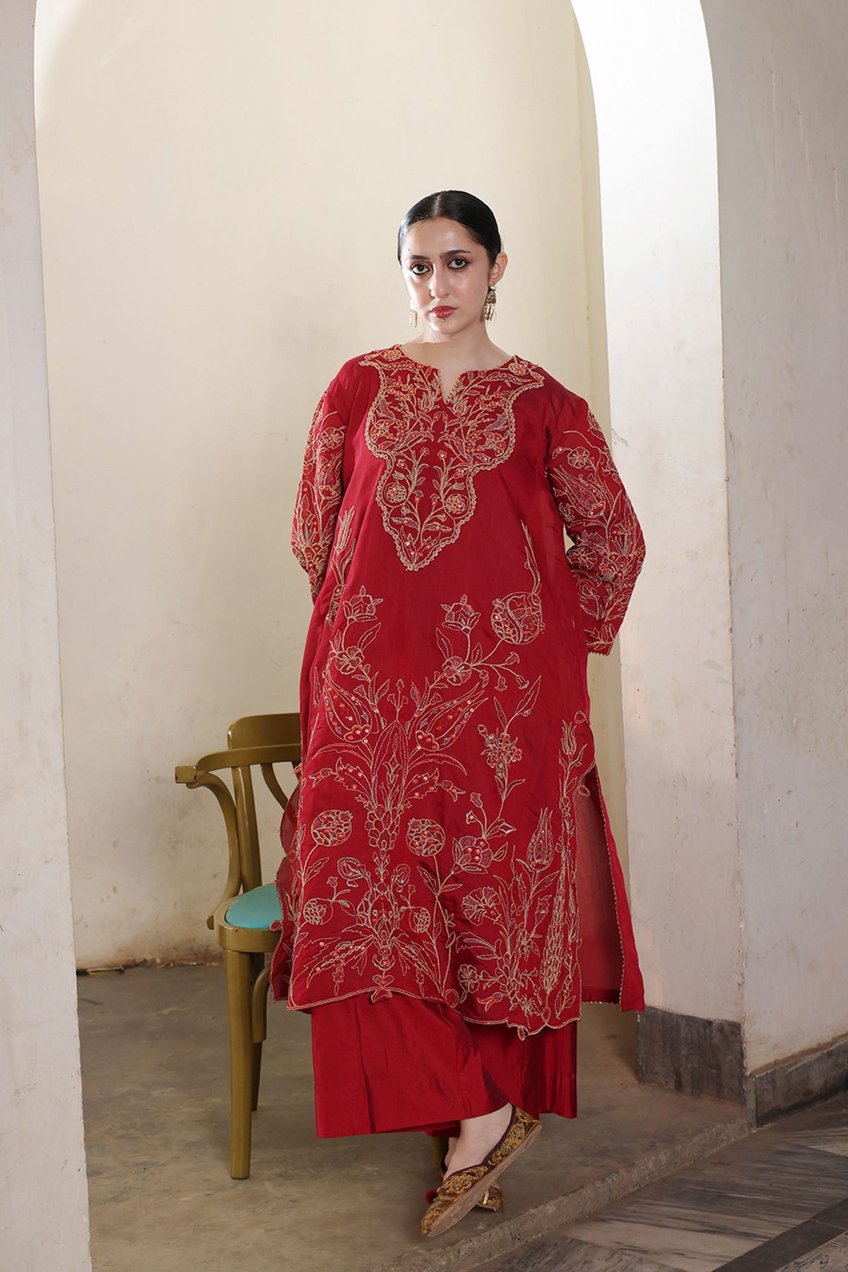 Embroidered Crimson Rose Set