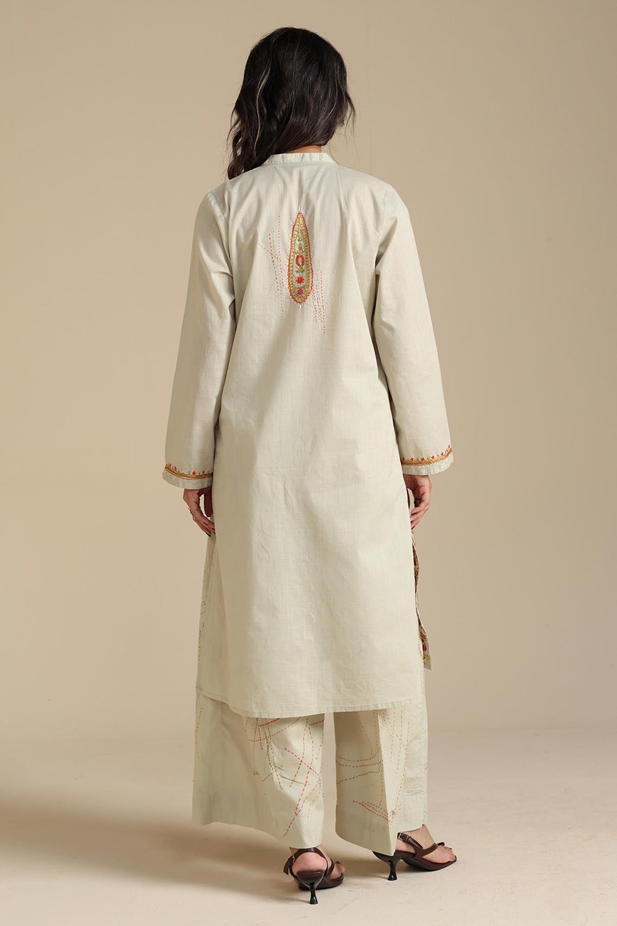 Hand Embroidered Gulrang Set