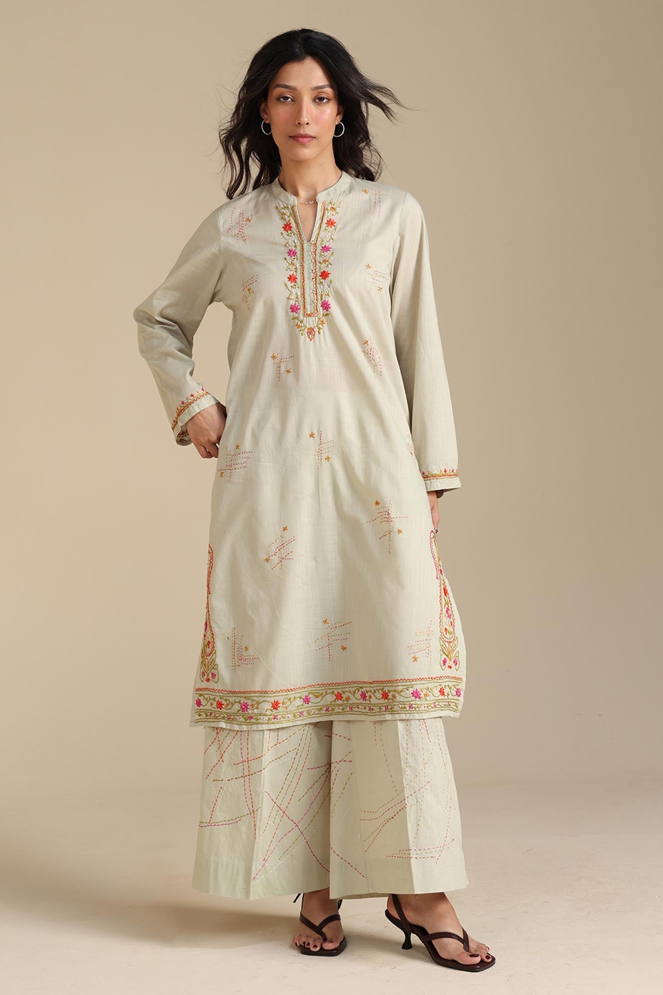 Hand Embroidered Gulrang Set
