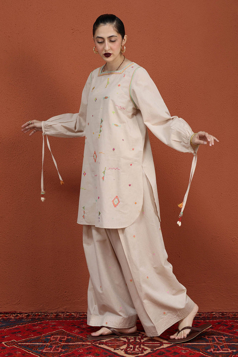 Hand-Embroidered Farshi Set