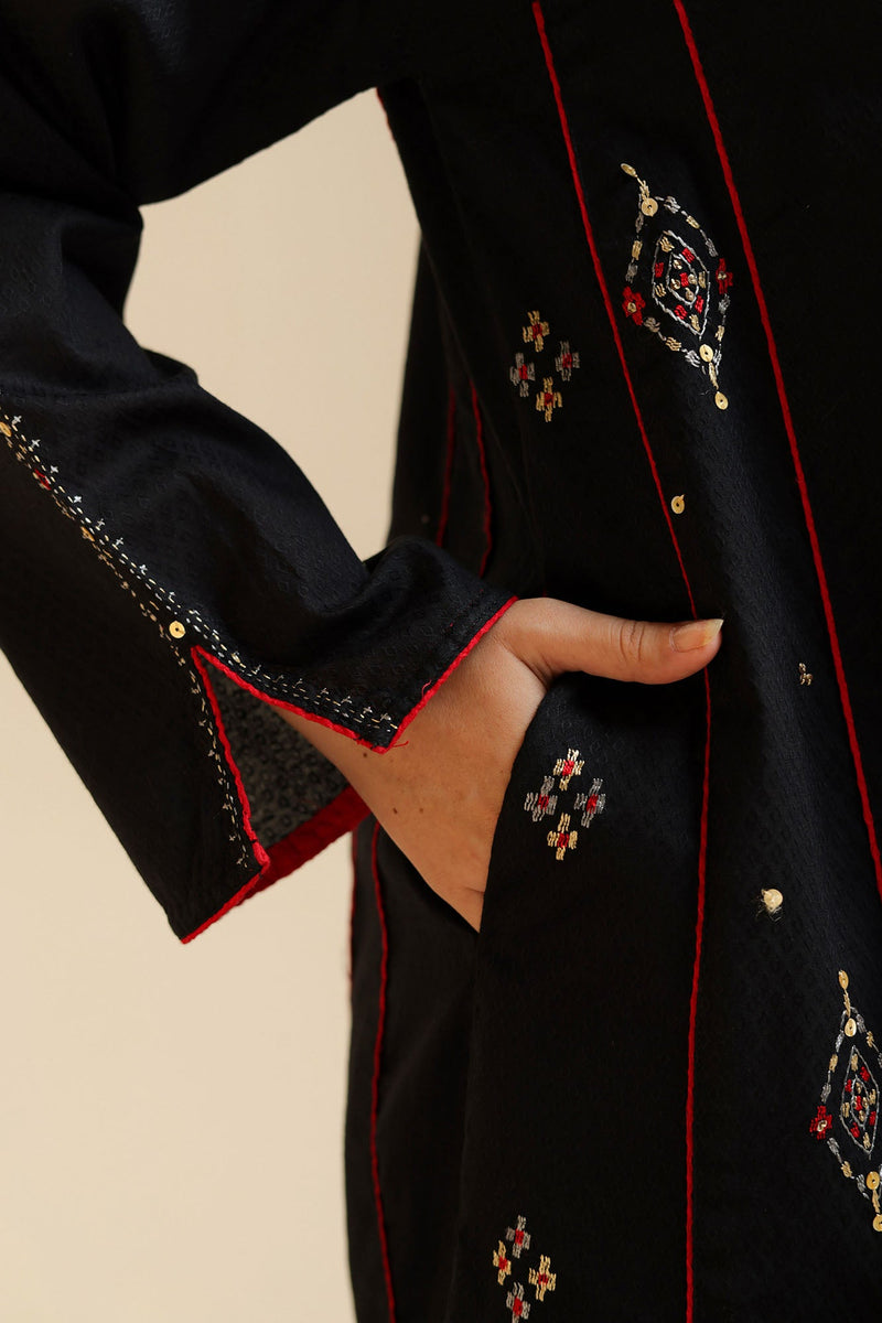 Embroidered Sequin Story Set