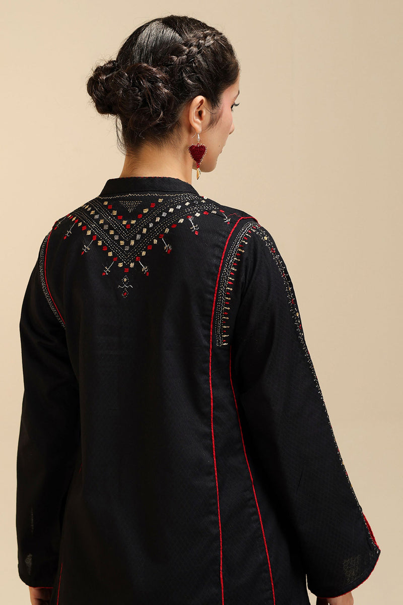 Embroidered Sequin Story Set