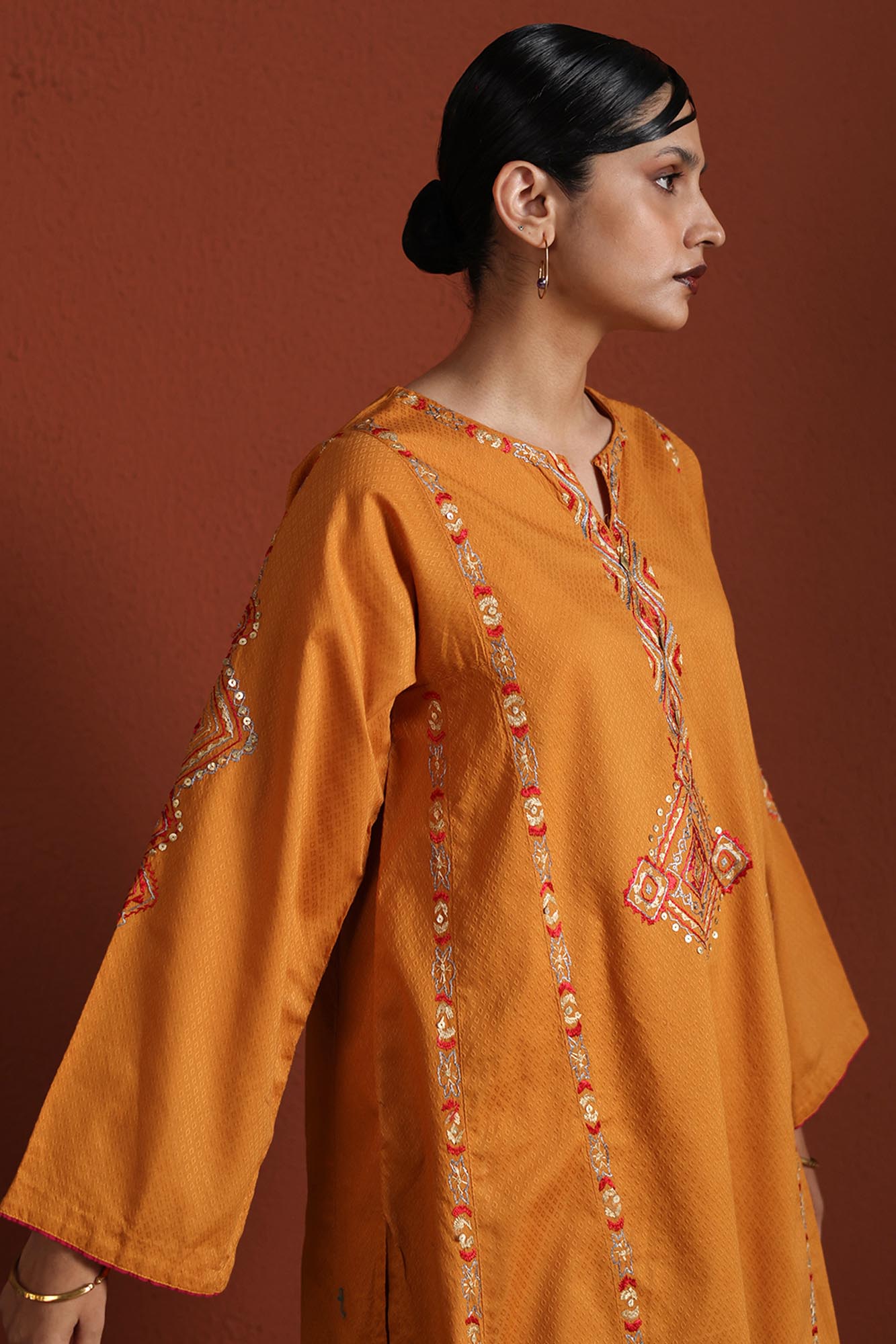 Gold Dust Embroidered Set