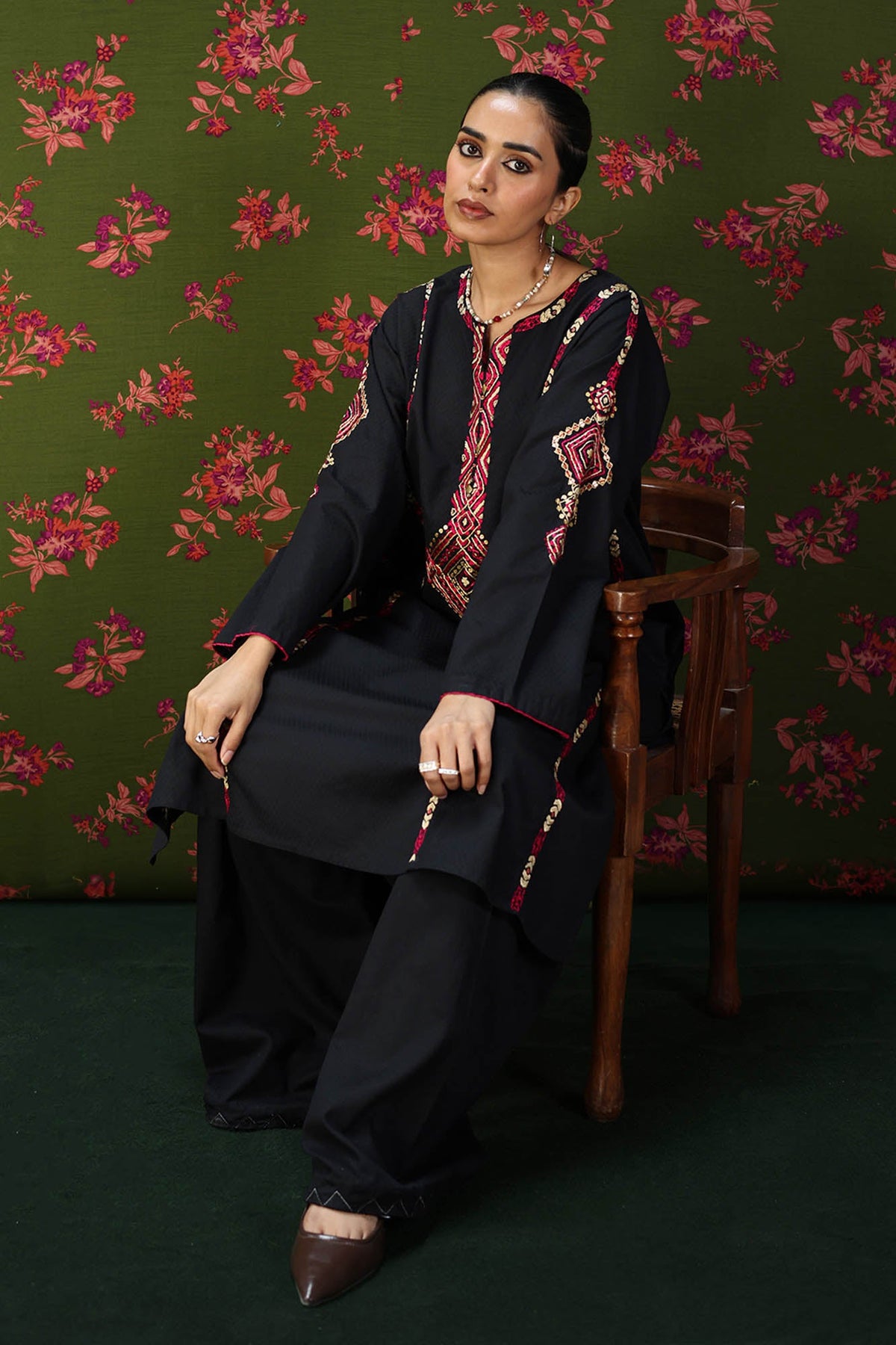 Gold Dust Embroidered Set