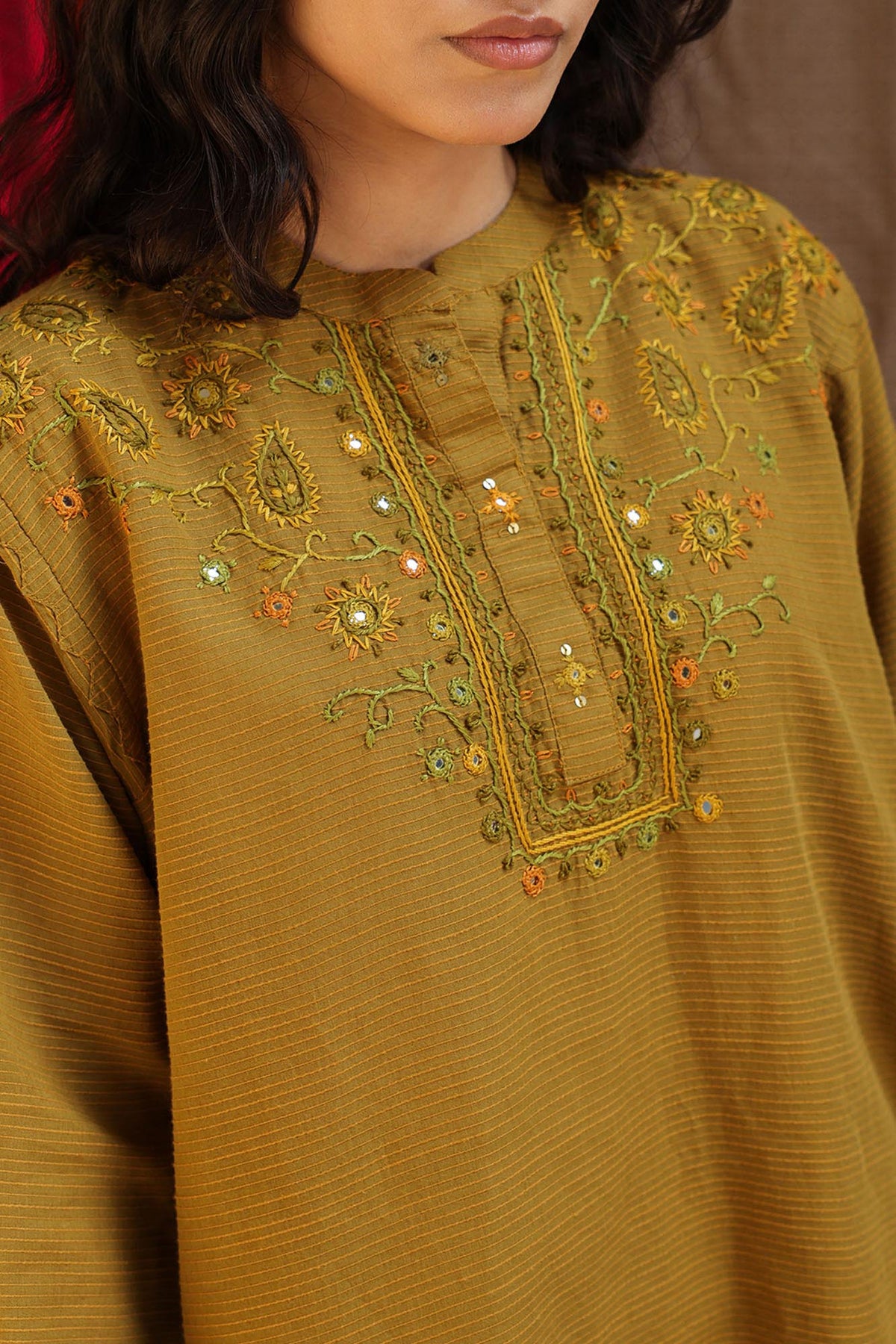 Embroidered Floral Whisper Set